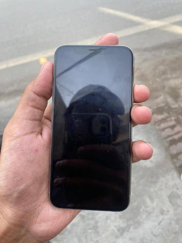 iPhone X 64 gb non pta lush condition Water pack 2