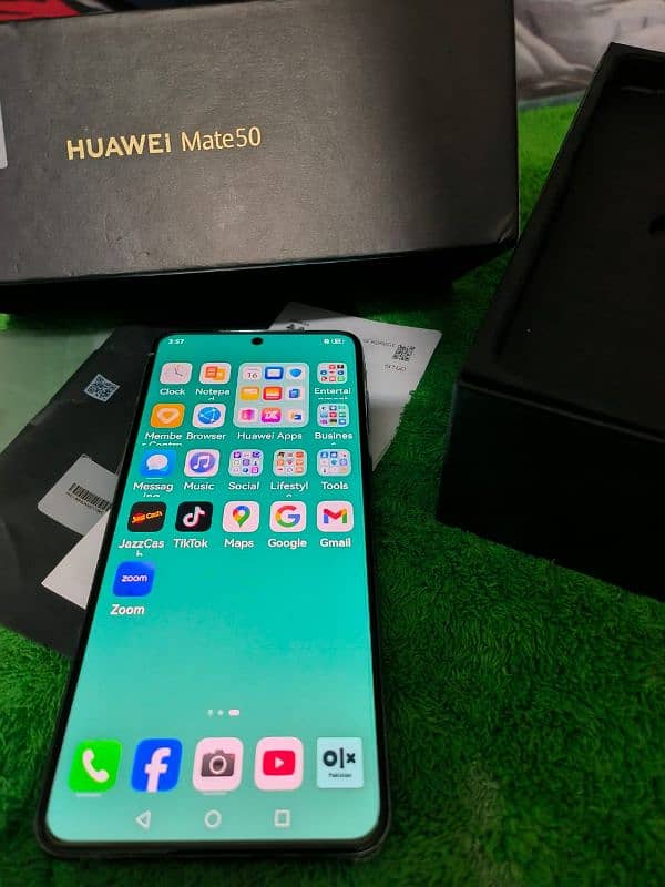 Huawei mate 50 16/256 Non Pta 2