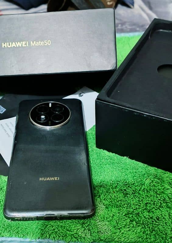 Huawei mate 50 16/256 Non Pta 4