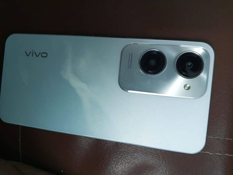 Vivo Y18 for sale 2 weeks used with full warranty with box 1