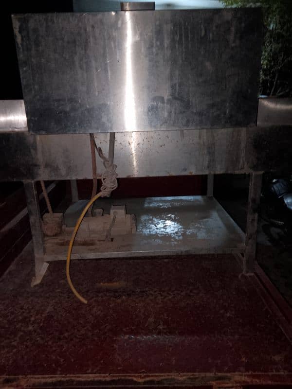 pizza conveyer oven used 1