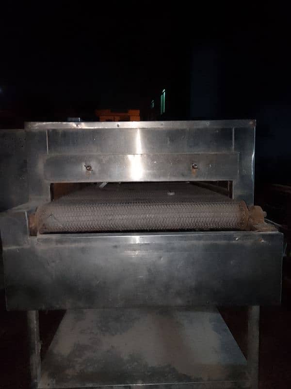 pizza conveyer oven used 4