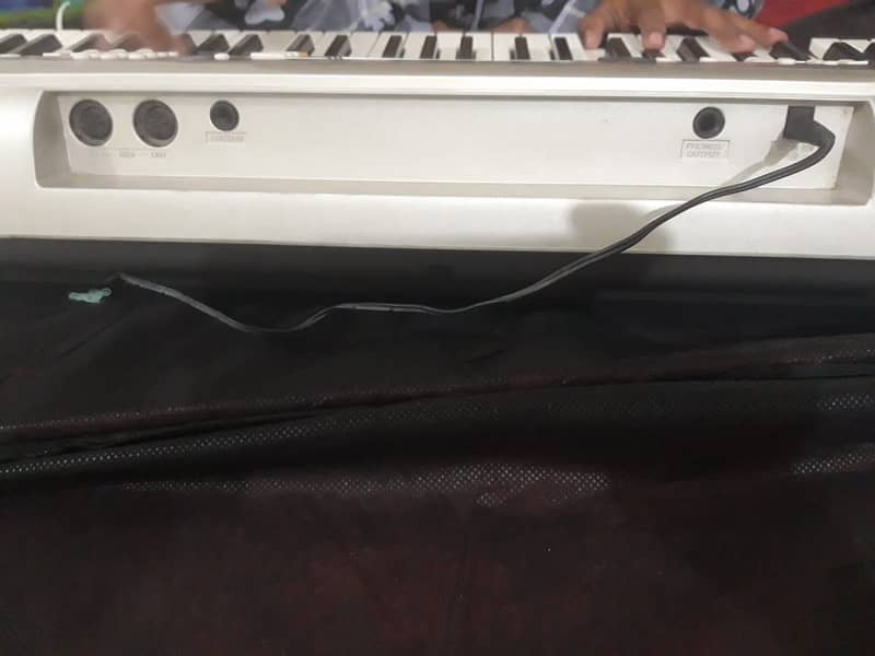 YAMAHA PSR-313 PORTABLE PIANO,,03044020953 5