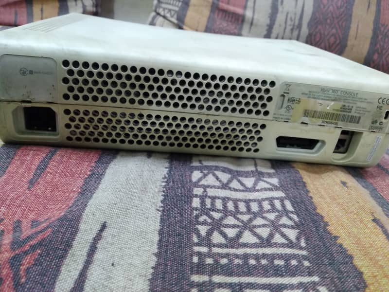 Xbox series 360, good condition 2