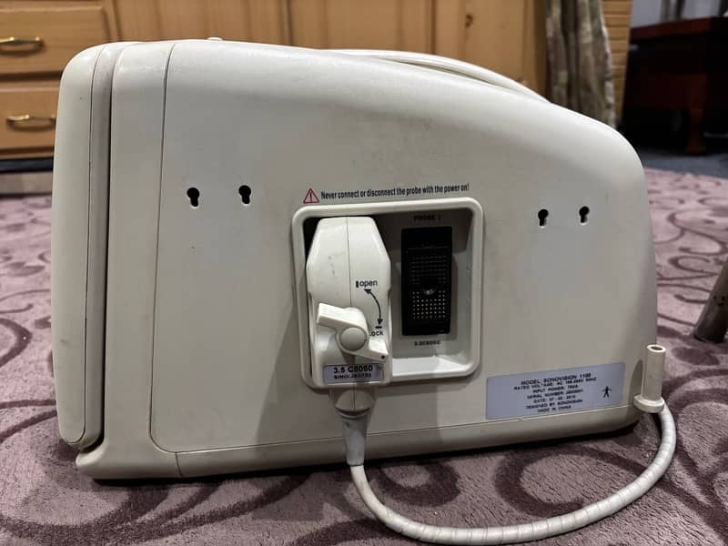 Ultra sound machine (sonovision 1100) 7