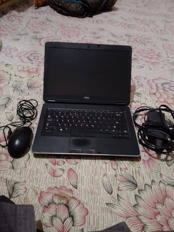 Dell laptop 1