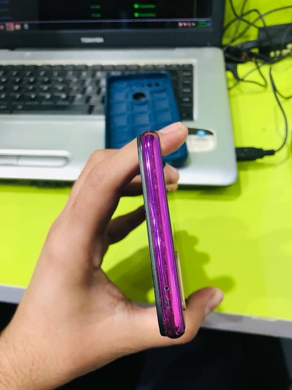 Oppo f9 4/64gb with box 7