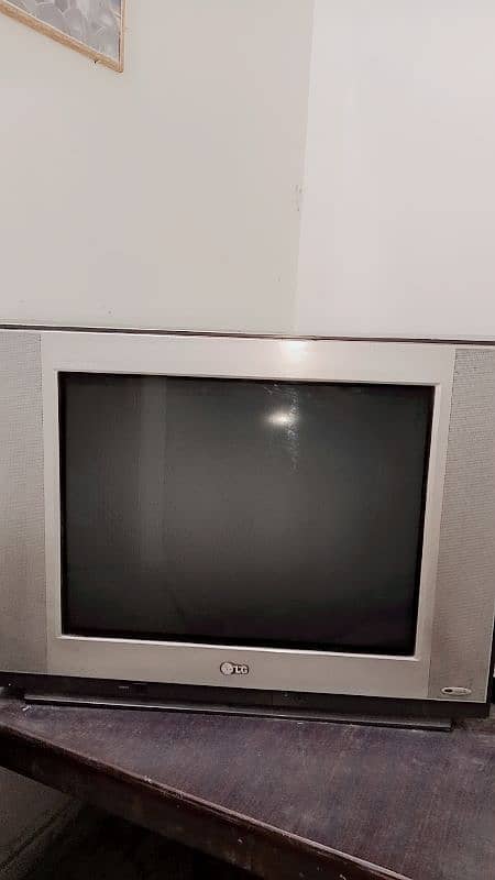 LG tv 25inches new in condition for sale. 0