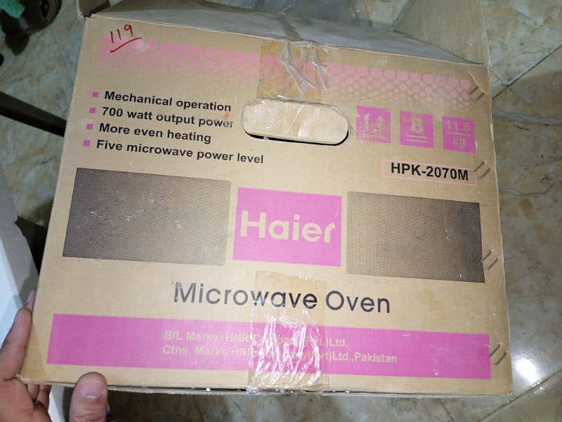 microwave Haier 20 liter unused 12