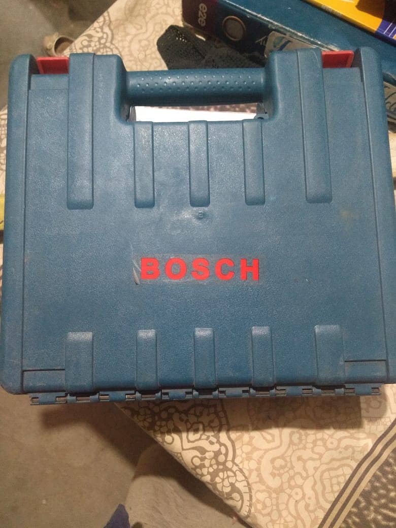 BOSCH Cordless Drill Machine 5