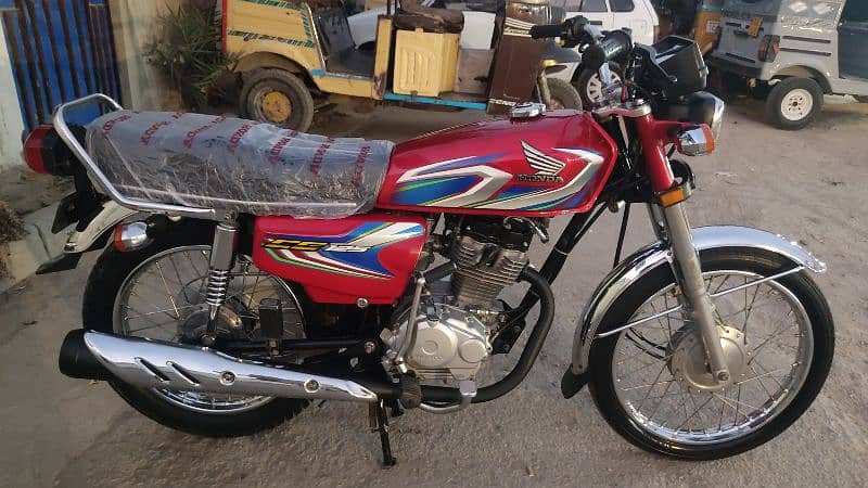 CG Honda 125 2022 Karachi num 10/10 geniun 5