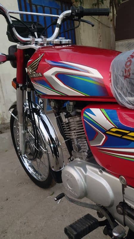 CG Honda 125 2022 Karachi num 10/10 geniun 9