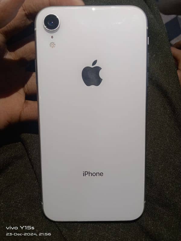 I Phone xR 7