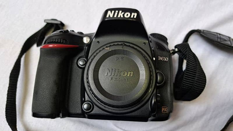 Nikon d610 Camera with lenz 85mm 1.8 2