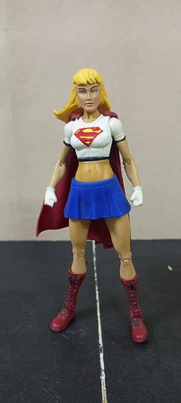 DC Universe Classics Super Heroes Superman DC Supergirl Action Figure 7