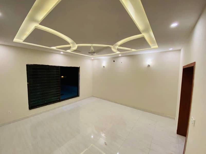 1 KANAL UPPER PORTION AVAILABLE FOR RENT IN GULSHAN E LHR NEAR TO WAPDA TOWN AND PUNJAB SCHOOL 0