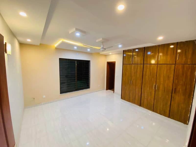 1 KANAL UPPER PORTION AVAILABLE FOR RENT IN GULSHAN E LHR NEAR TO WAPDA TOWN AND PUNJAB SCHOOL 8