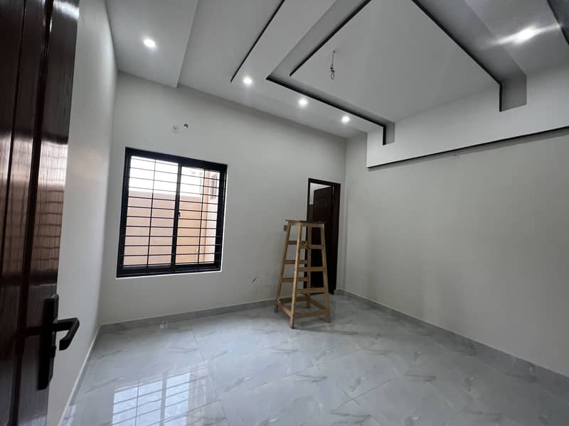 5 MARLA LOWER PORTION AVAILABLE FOR RENT IN GULSHAN E LHR 0