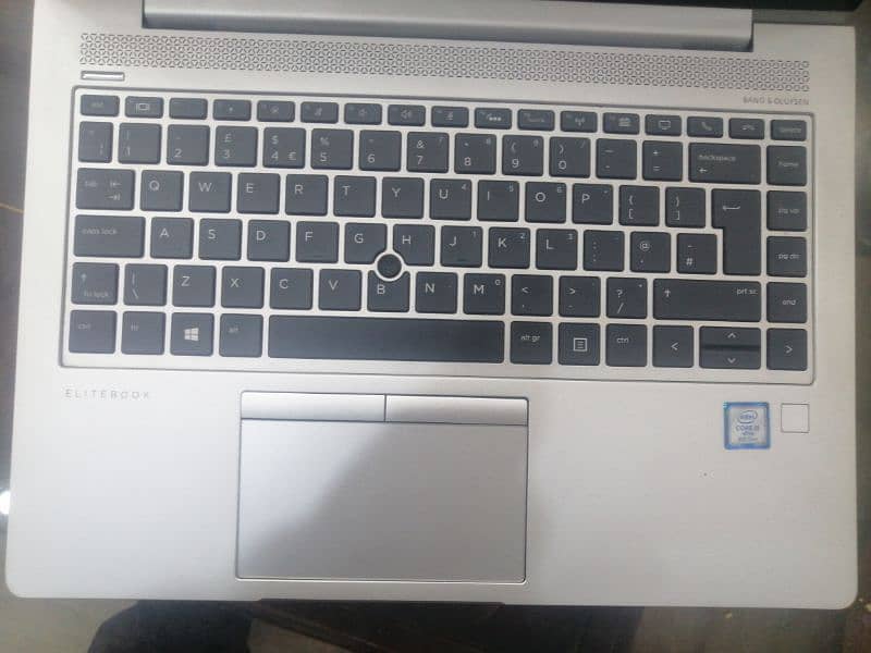 Hp elitebook 840 5Gen core i5 touch screen 1