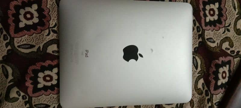 iPad 16 GB and version 5.1. 1 1