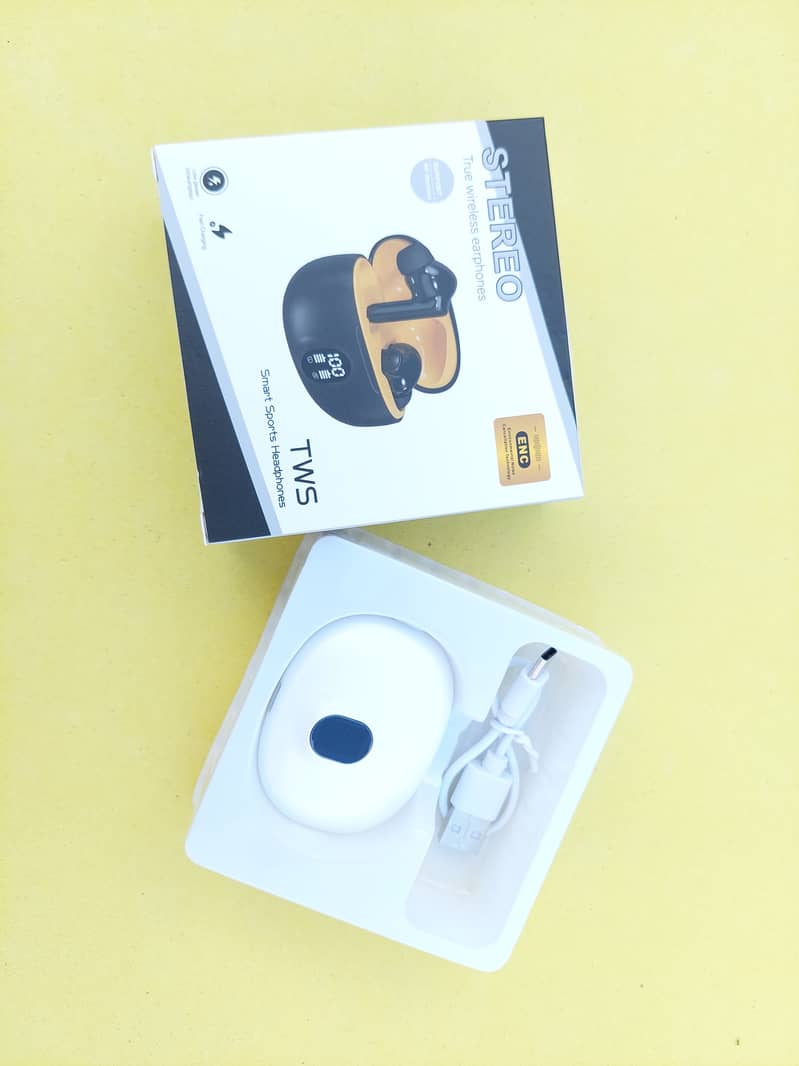 A04 Earbuds With ENC Technology,Sports Earbuds 1