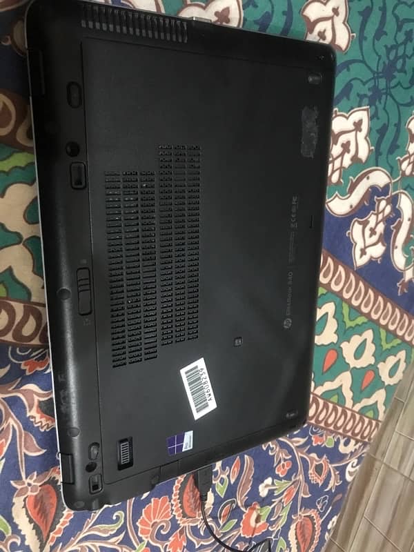 Urgent sale for this 10/10 Condition laptop 4