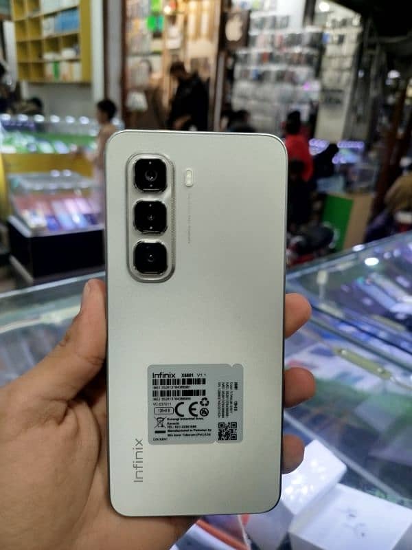 Infinix Hot 50 pro 8/128 0