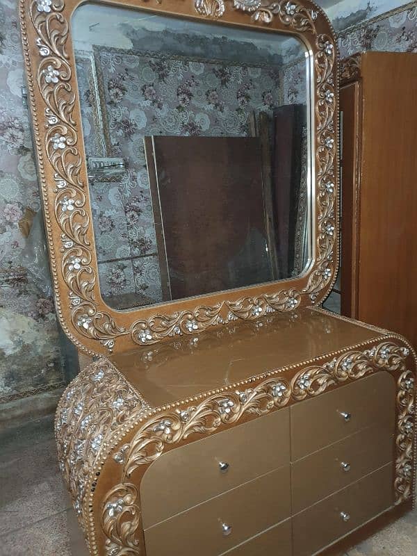 New furniture set for sell 1