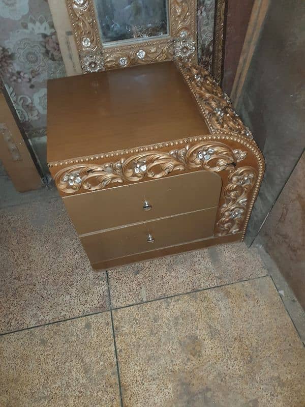 New furniture set for sell 4