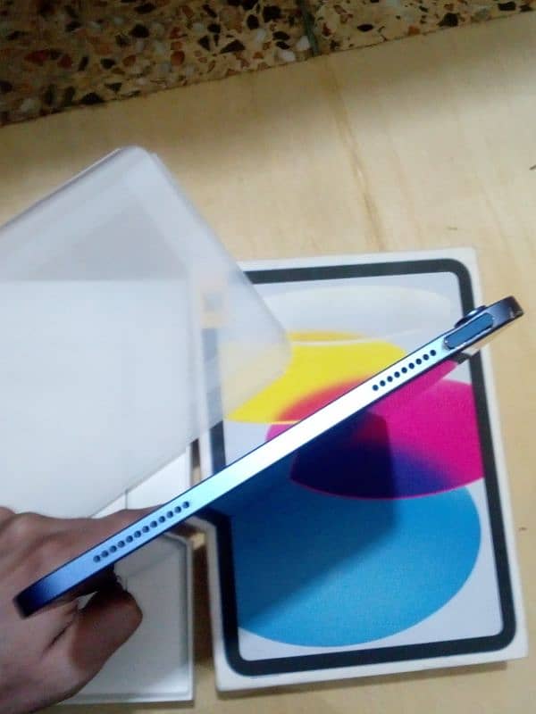 iPad 10th Generation 4