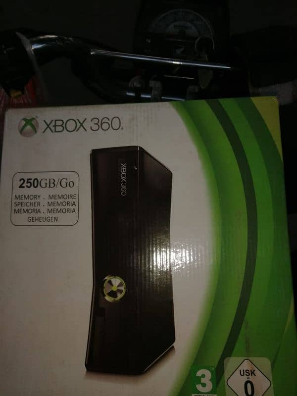 Xbox 360 console 0