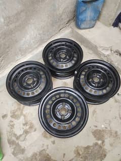 15 Inch 4 Nut Rebirth Stepneys Rims With Honda Wheel Cups