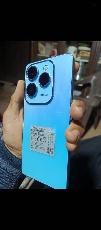 Infinix hot 40 pro 3