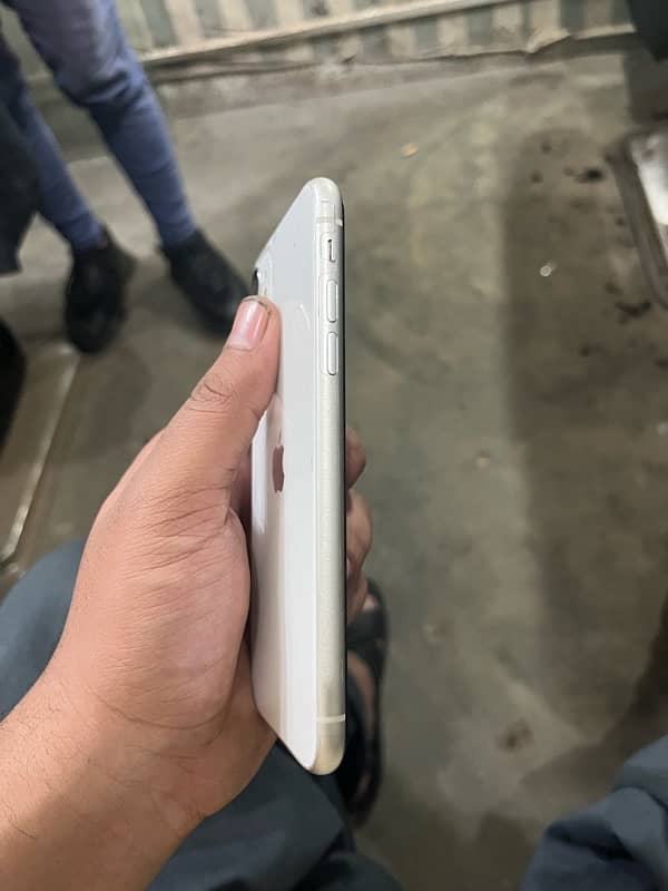 iPhone 11 64gb 2