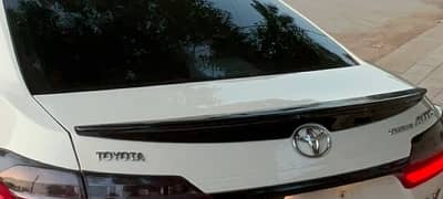 Polished TOYOTA COROLLA SPOILER IN BLACK PAINT AND POLISHED