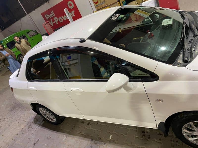 Honda Fit Aria 2007 4