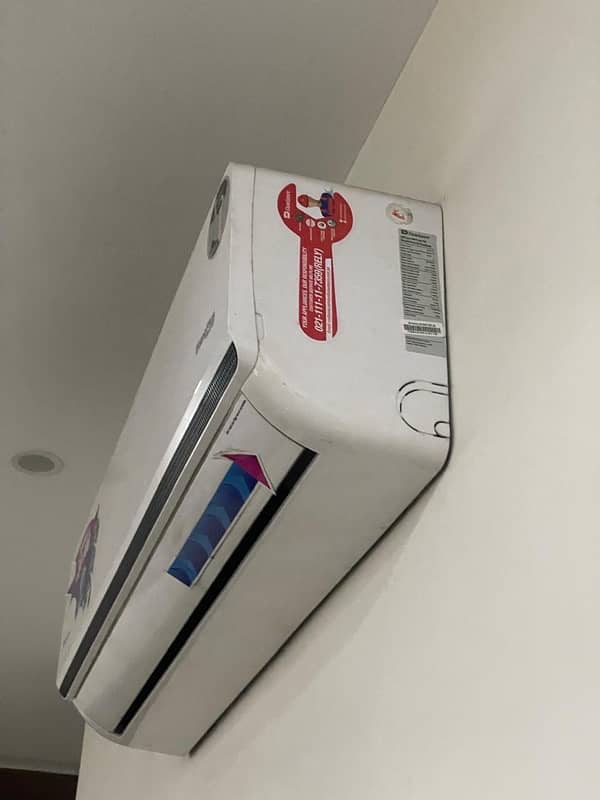 Dawlence Inverter AC 2 ton 1