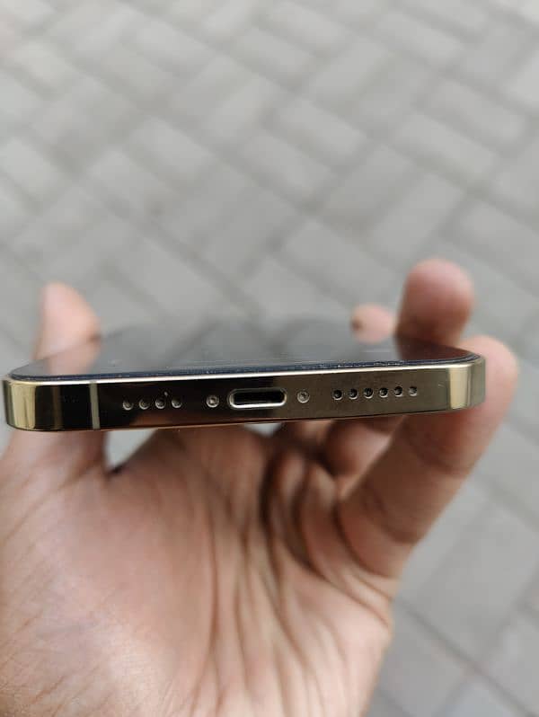 Iphone 12pro Max PTA Approved 512gb 4