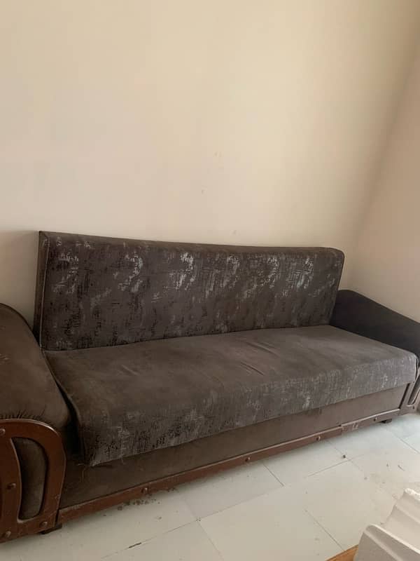 sofa bed 3 seater bery comfortable 1