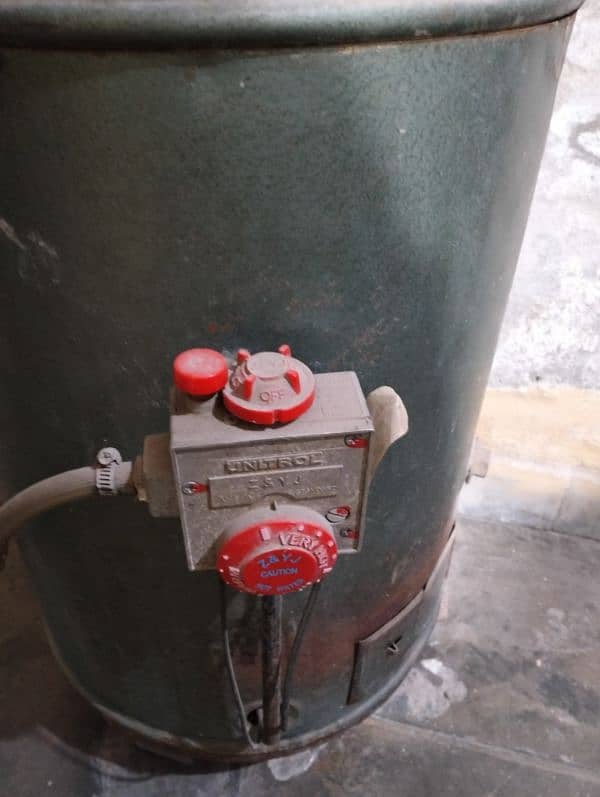 singer 30 gallon geyser no leaking 1