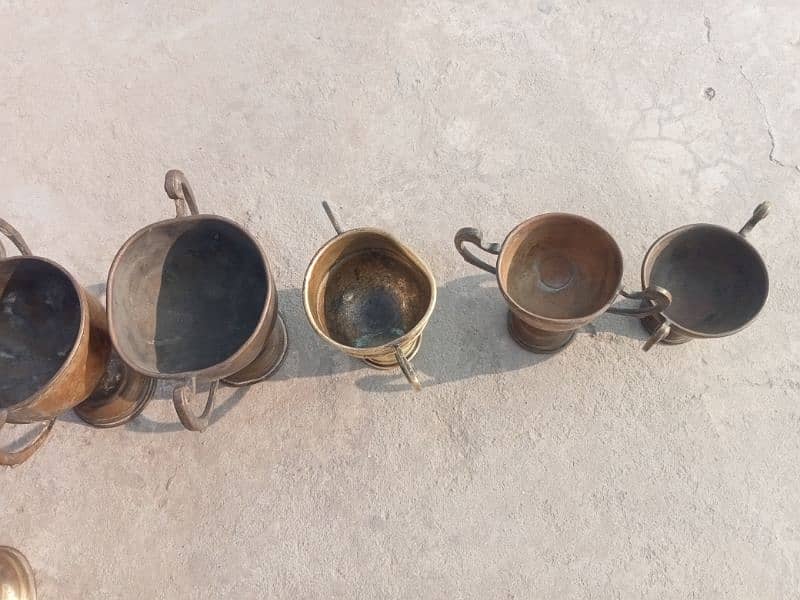 50 years old antique brass cup 0