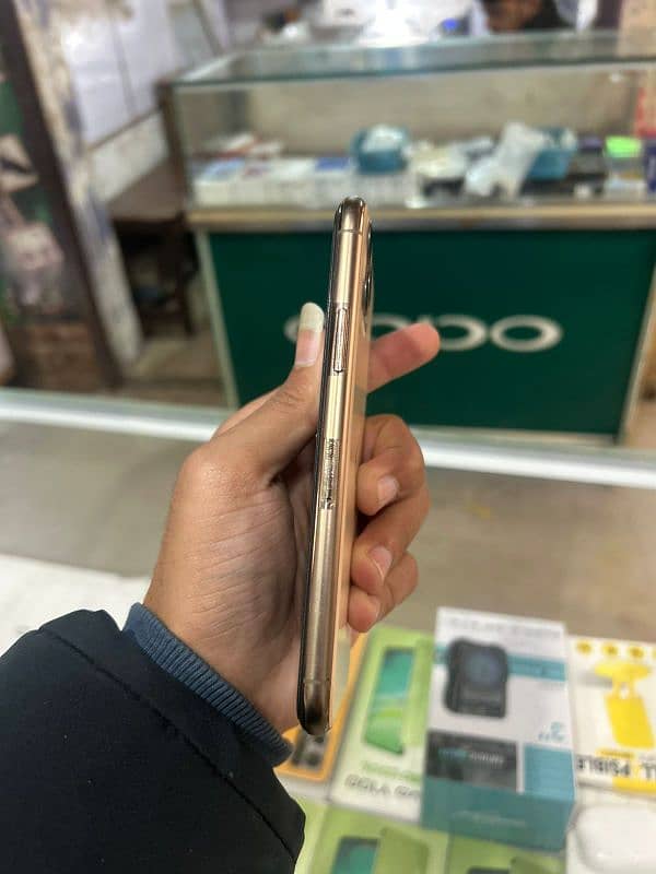 iphone 11 pro dual physical PTA Approved 4