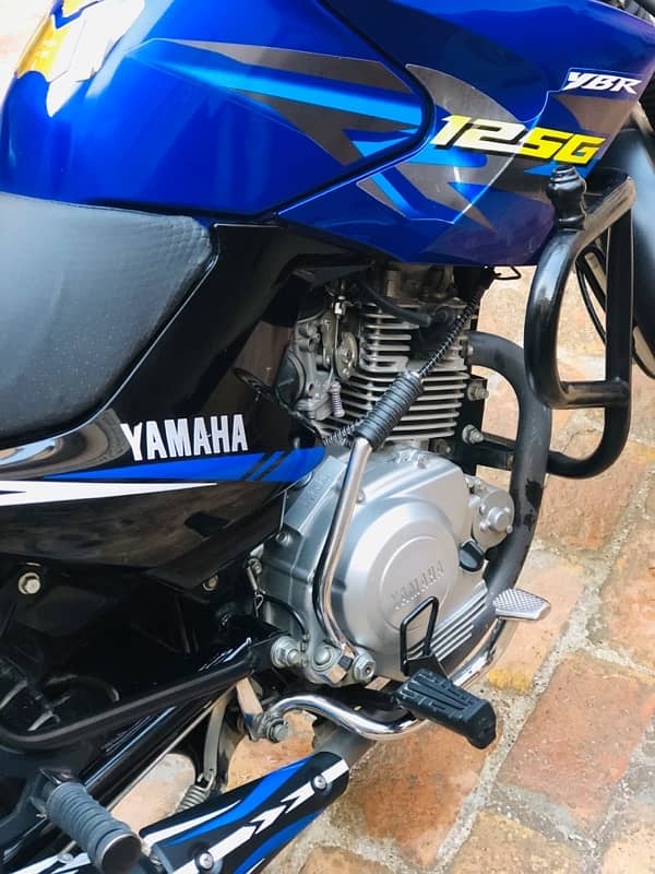 Yamaha YBR G 125cc Blu Beauty 10