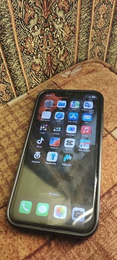 Apple iphone 11 Non PTA & JV (White color)