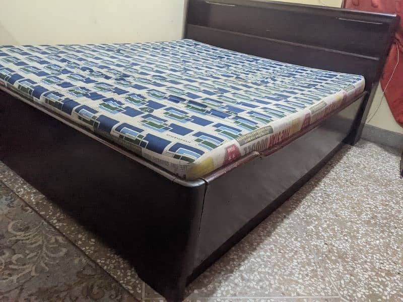 wooden king size bed with mattress 2