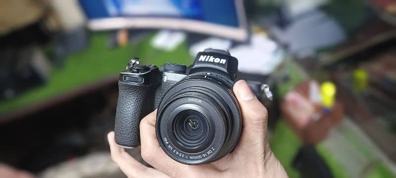 Nikon Z50 with 16-50 kit lens 6