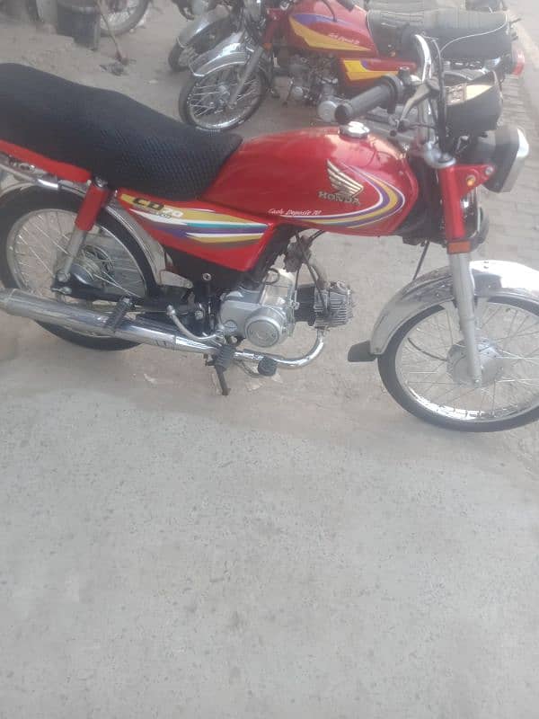 Honda cd70 2015 model 4