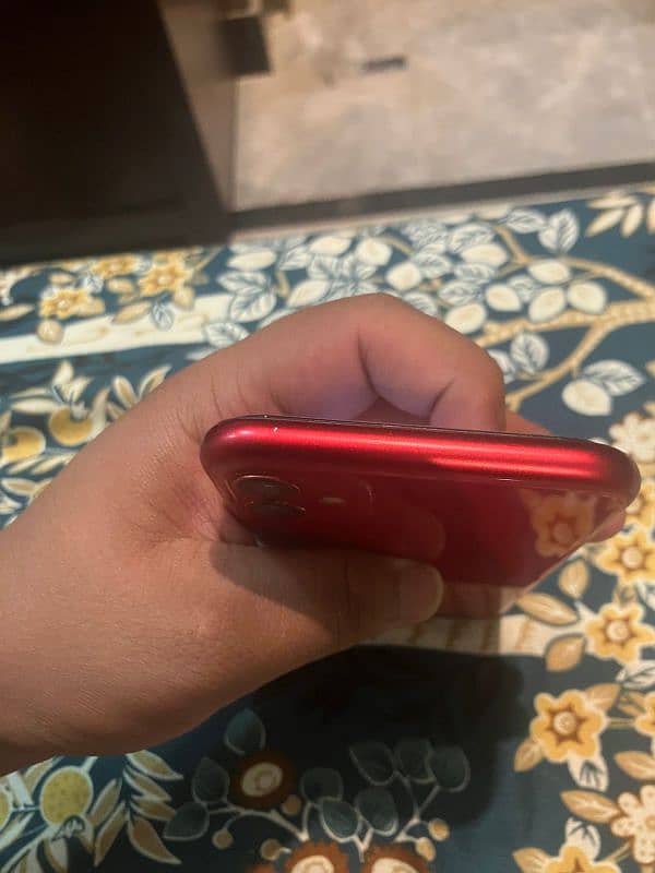 Iphone 11 Red Colour 3