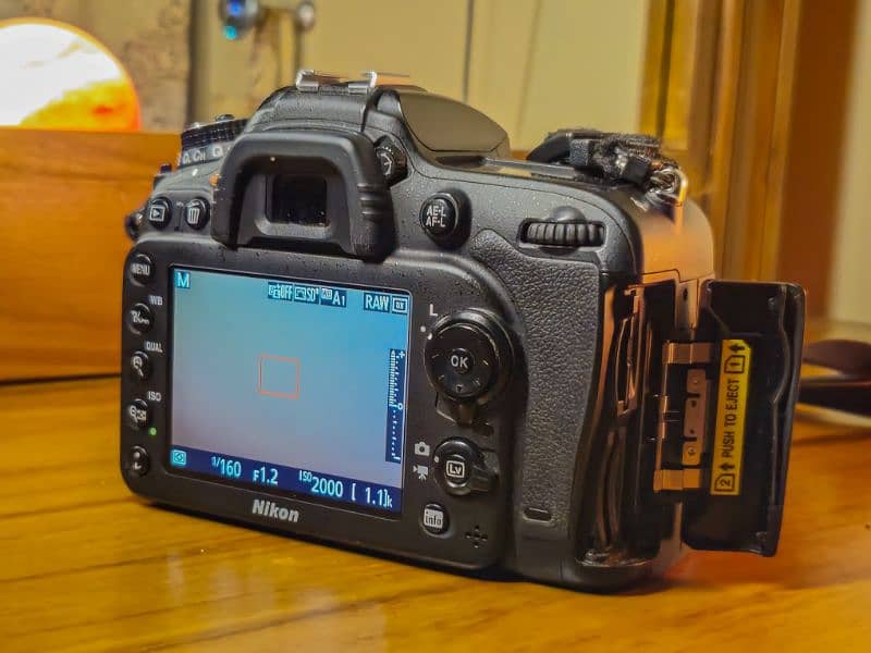 Nikon d7200 body only 7