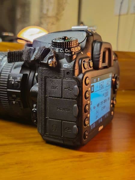 Nikon d7200 body only 8